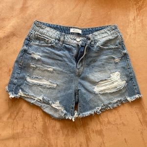 KanCan Estilo Jean Shorts *Never Worn*